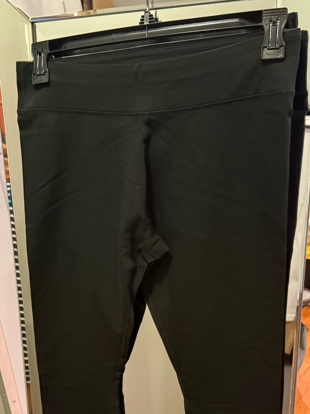 NWT-PACT ORGANIC WOMEN’S ON THE GO TO LEGGINGS- LARGE